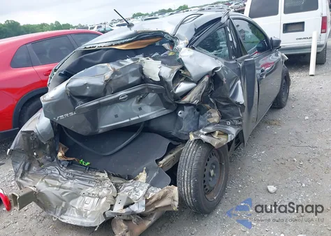 2019 Nissan Versa 1.6 S+ z USA, uszkodzony, nr VIN 3N1CN7AP7KL826775